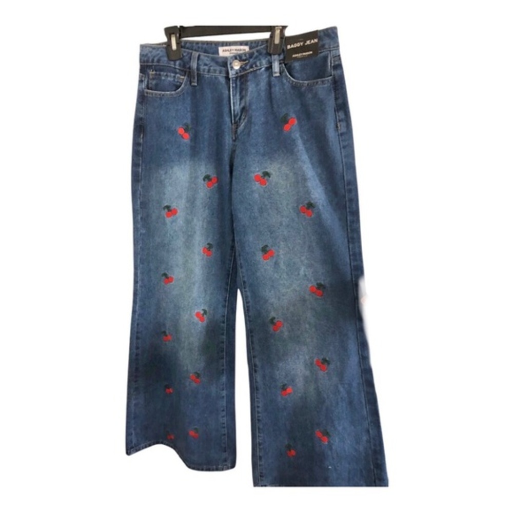 Ashley Mason cherry embroidered wide flare leg jeans size 9/29 brand new